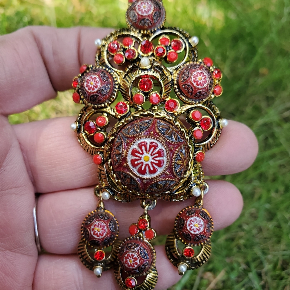 vintage matrix brooh